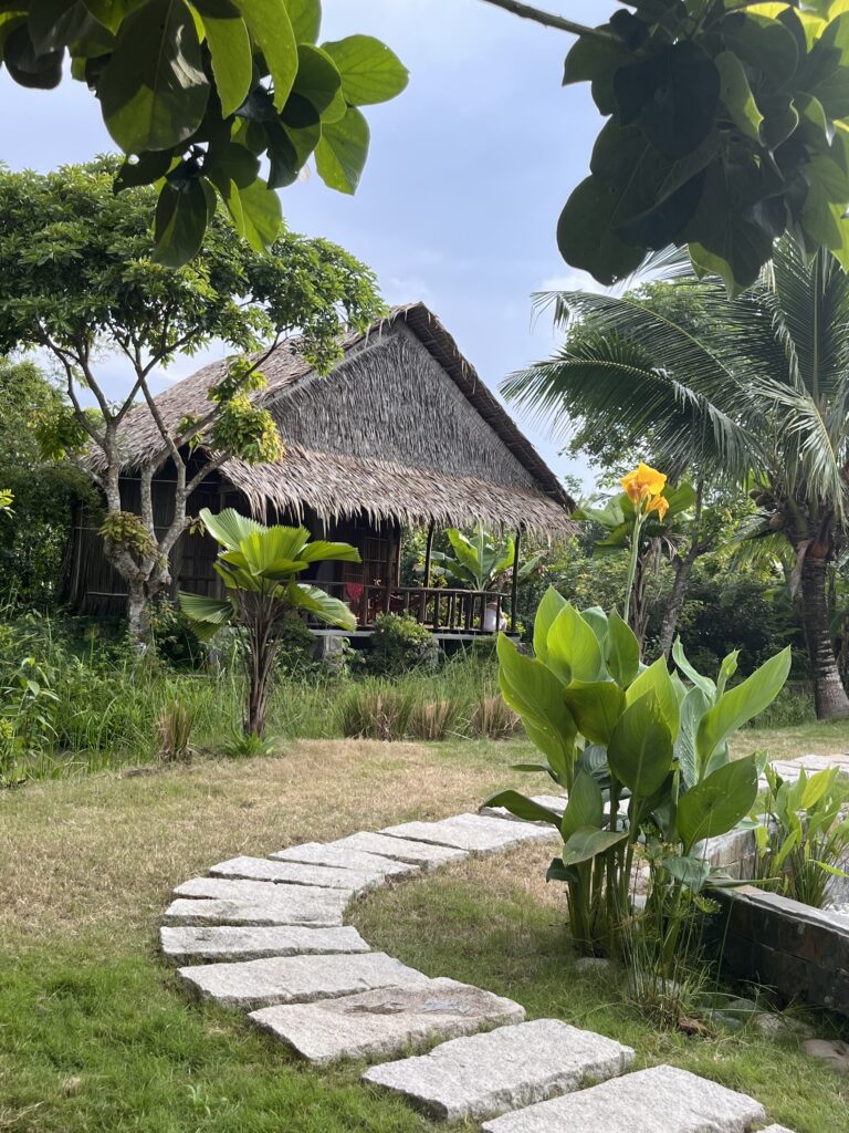 Bungalow green Village Mekong