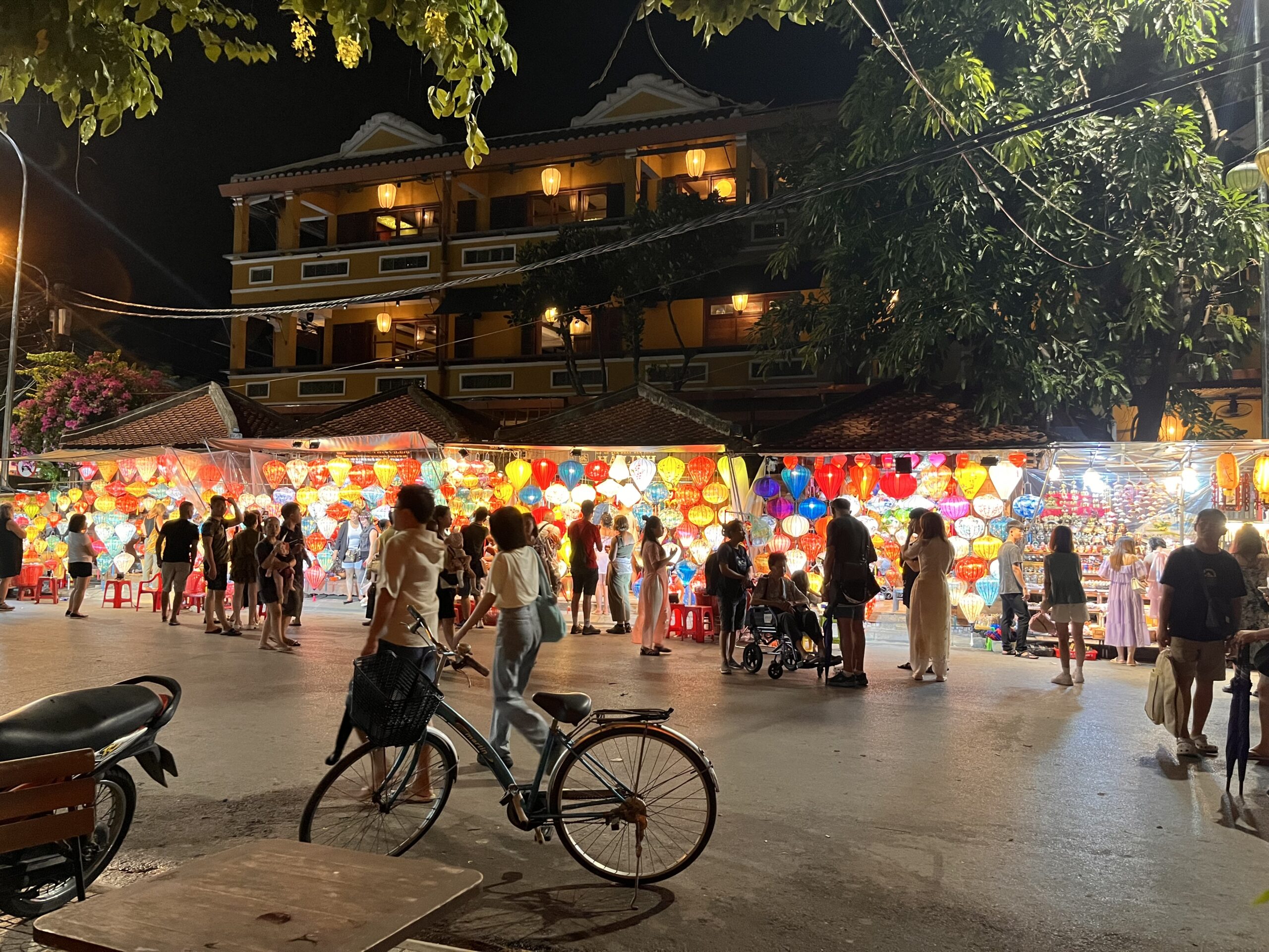 SHOP LANTERNE HOI AN