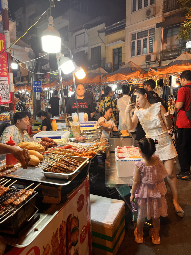 Night Market Hanoï