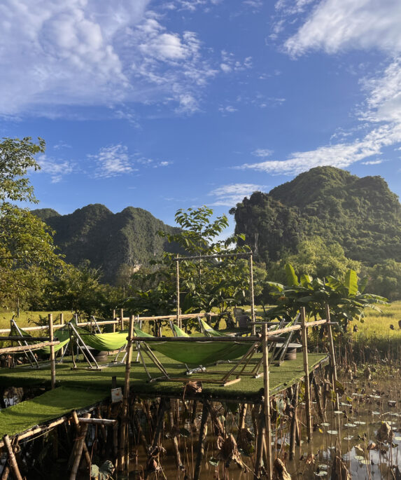 Tam Coc vu du Green Mountain Homestay