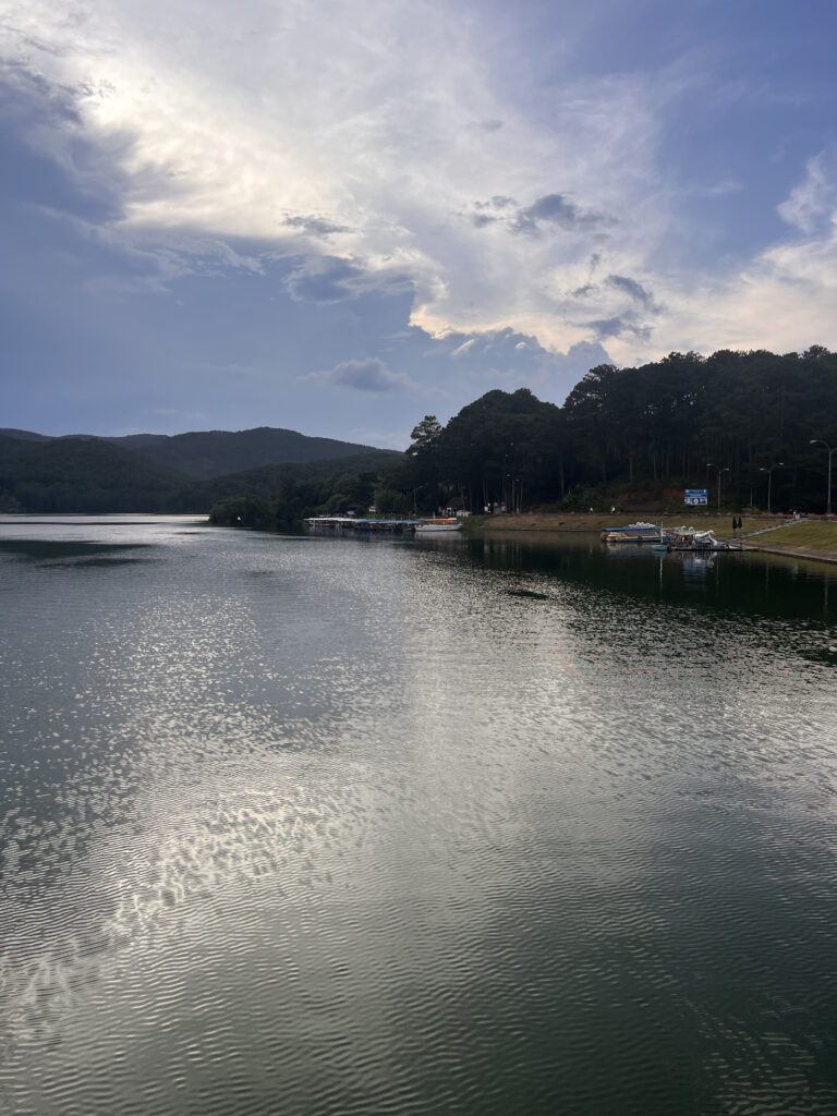 Lac Tuyen Lam